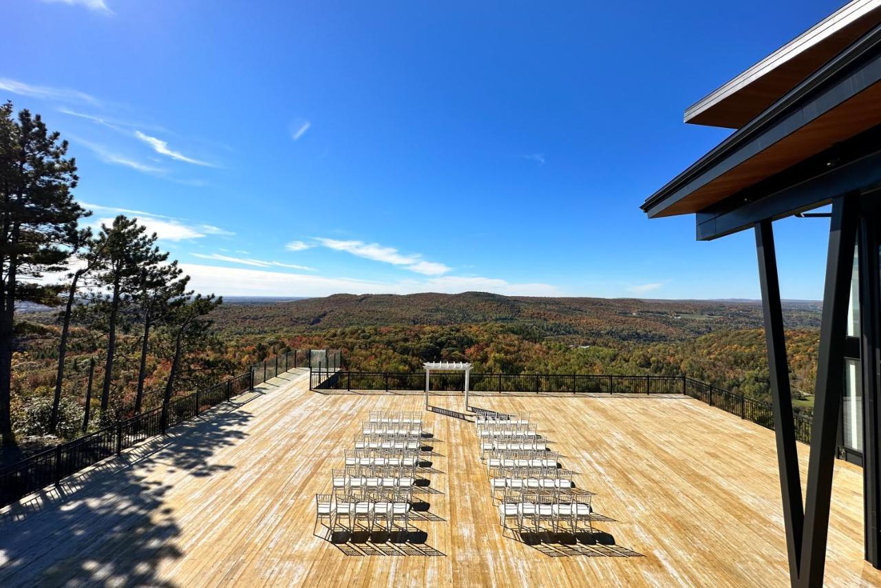 Auberge De La Montagne Coupee Saint Jean De Matha Exteriér fotografie